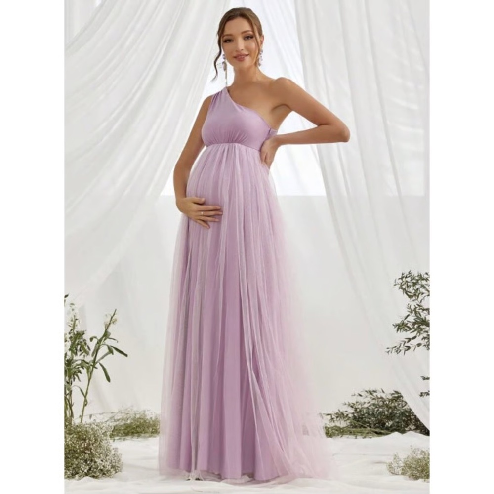 Bump Biddy one shoulder gown